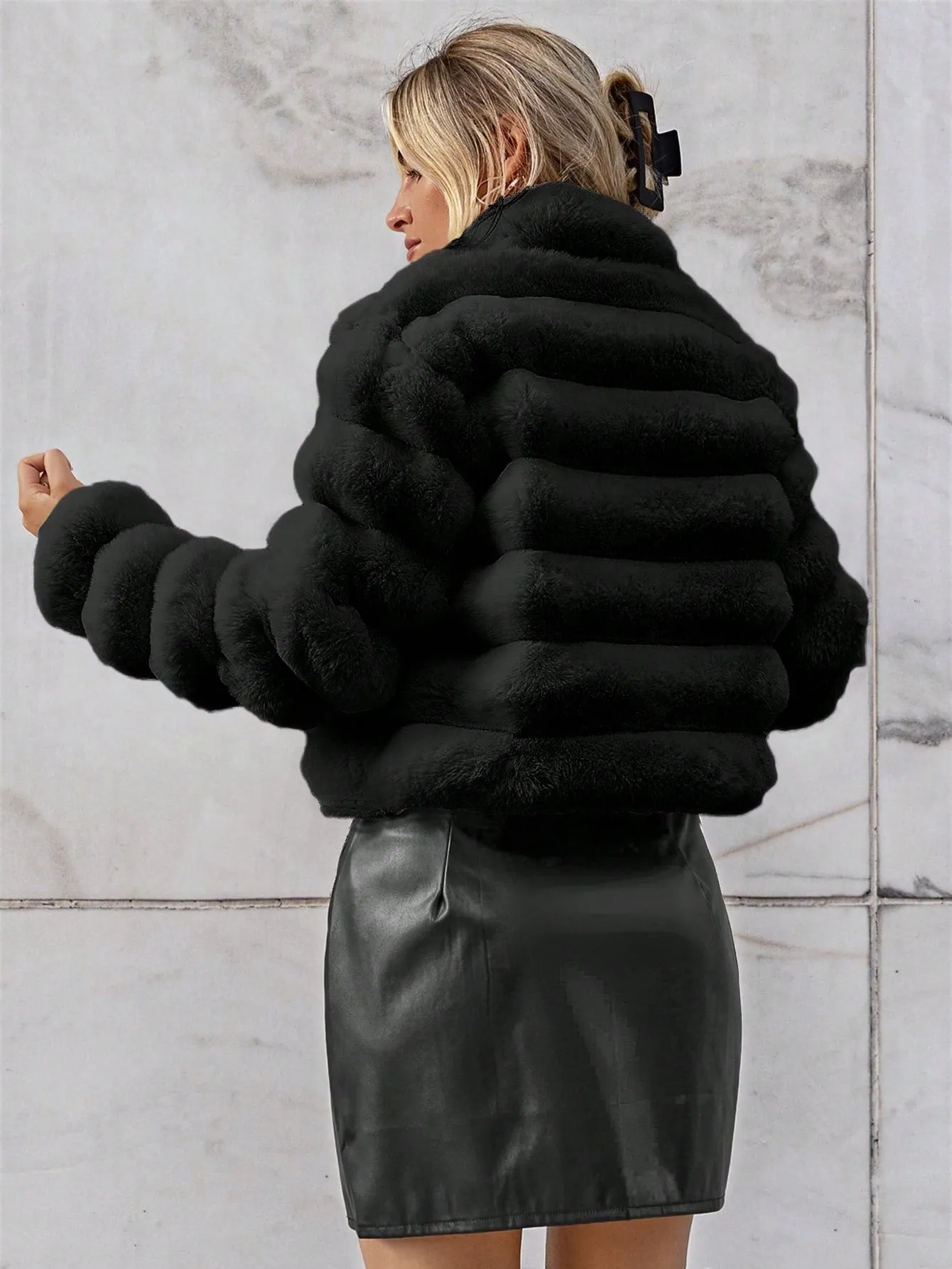 Abrigo de peluche unicolor para mujer