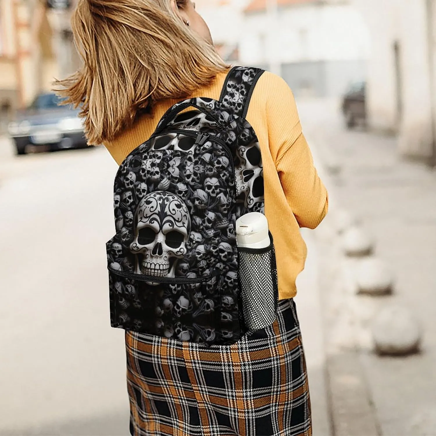 Backpacks Black And White Skulls Travel Bag Laptop Backpack Casual Daypack for Weekender Business Hiking