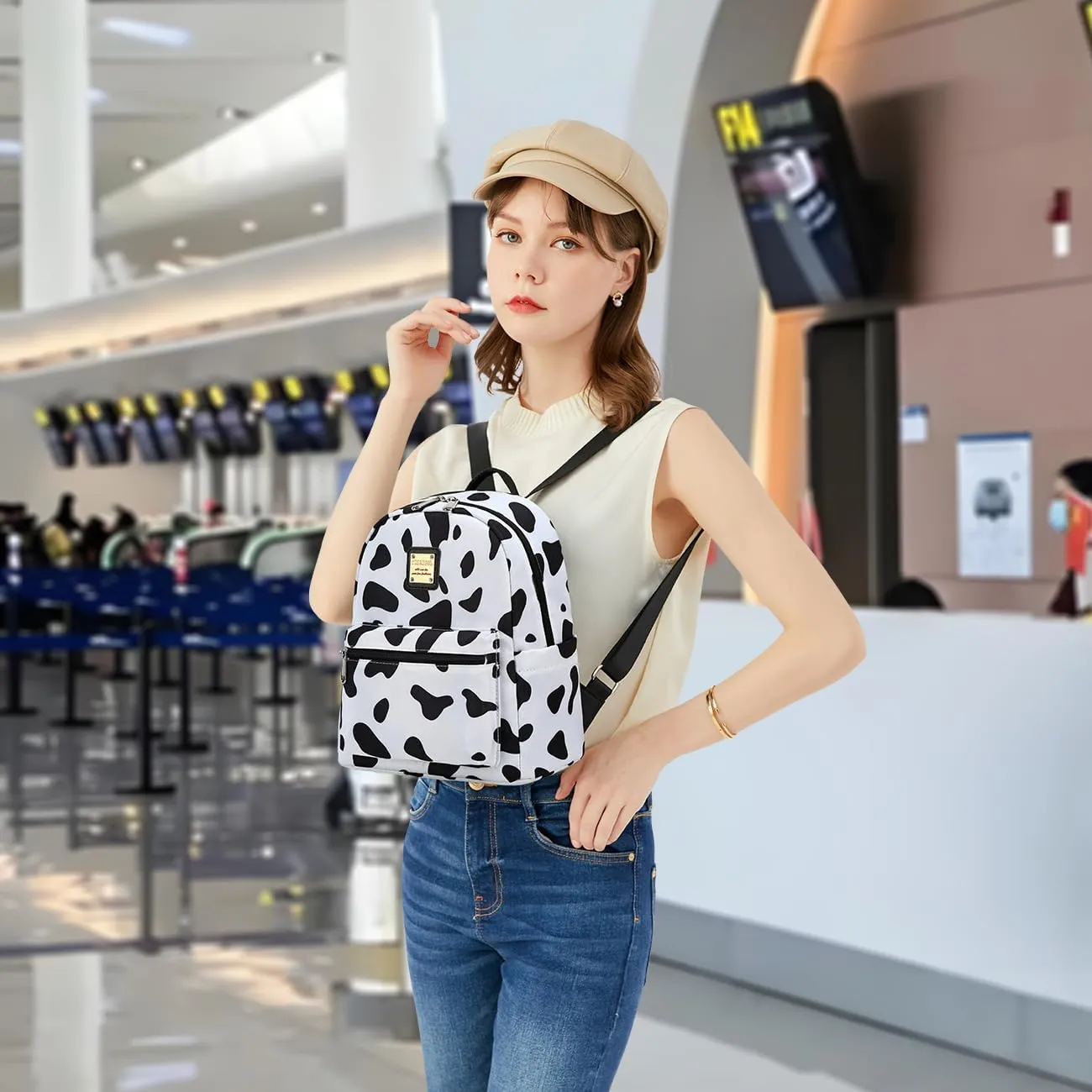 Cusangel Cow Small Purse Backpack For Women, Small Backpack,Mini Backpack Purse for Women Girls,10L little cute backpack,teen Girl work travel Shopping malls, farms, para daypack,mochila vaca pequeña