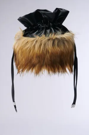 GRACELLE BUCKET BAG