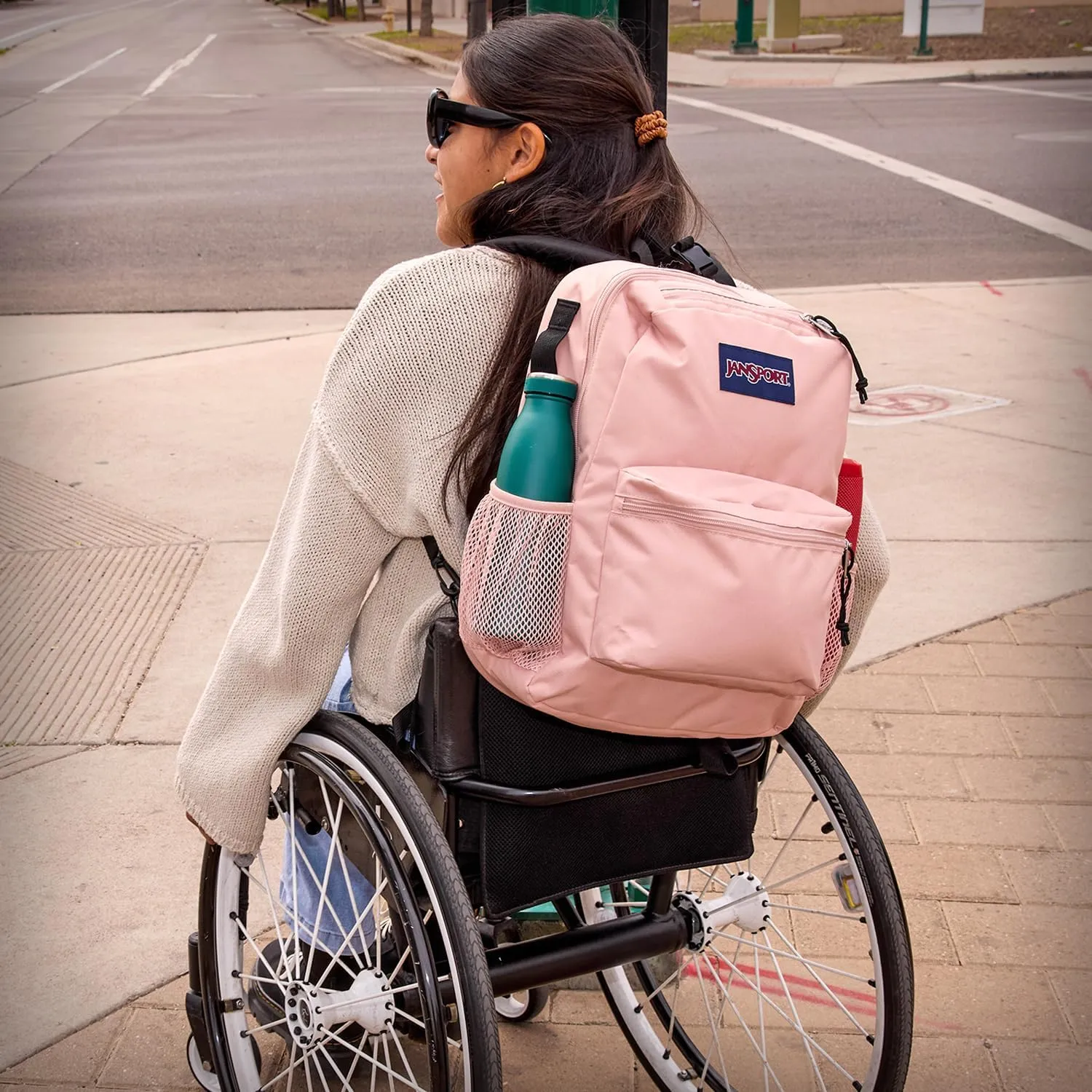 JanSport Central Adaptive Backpack – Wheelchair & Walker Compatible, Tuck-Away Shoulder Straps, Adjustable Backrest Loops & Anchor Straps, Iconic Design, Mia Brown White Flowers