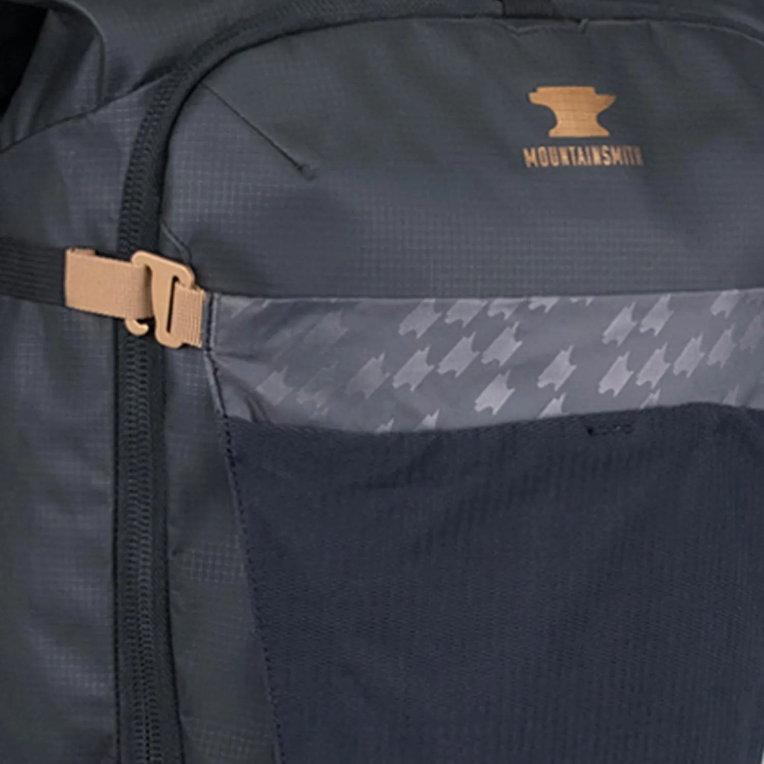 Mountainsmith Cona 65 Backpack - Blackout
