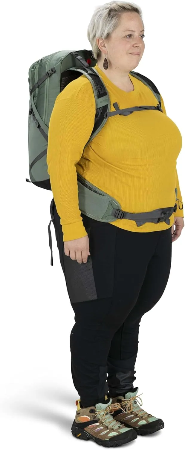 Osprey Sportlite 25L Unisex Hiking Backpack, Pine Leaf Green, S/M, Extended Fit