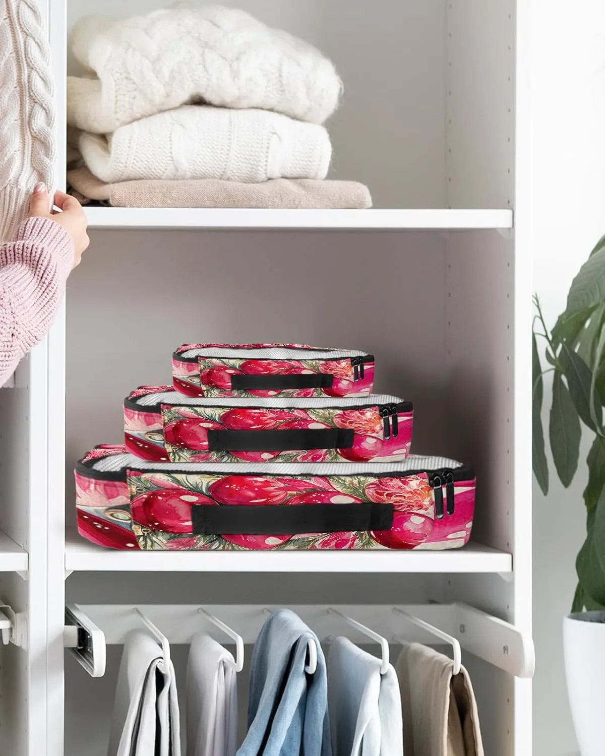 Packing Cubes for Travel, 4 Set Travel Packing Organized Cubes Christmas Red Poinsettia Hand-painted Red Black Buffalo Check Waterproof Luggage Organizer Travel Accessories for Carry On Suitcases