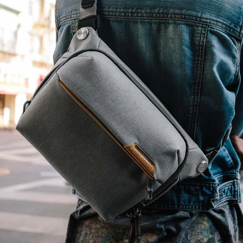 Peak Design Everyday Sling 6L