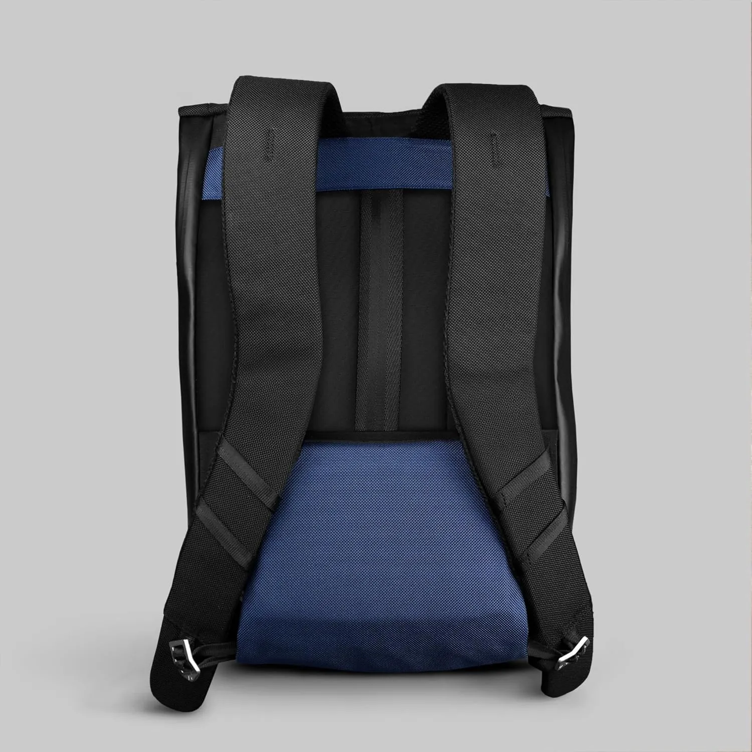 The Frenchie Co. Super Light Ballistic Speed Backpack, Expandable Lightweight, Anti-Theft Magnetic Closure Backpack With Self-Adjusting Straps, Made of Ballistic Nylon