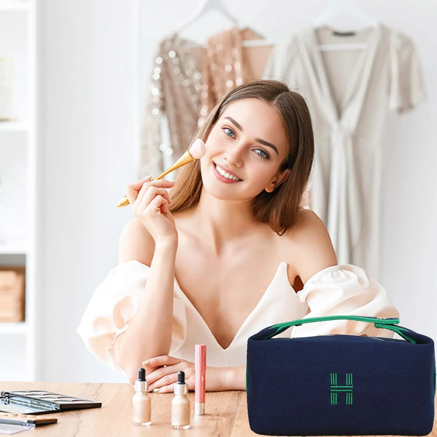 Travel Makeup Bag, Waterproof Canvas Cosmetic Bag Make Up Organizer Case for Women, Large Toiletry Bag Skincare Pouch for Toiletries Accessories Brushes