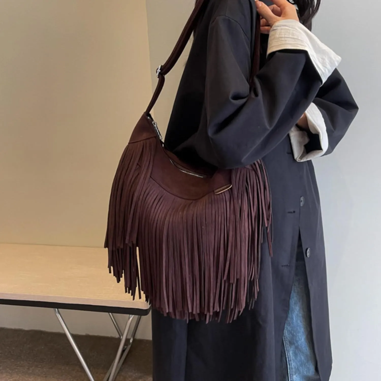 Women Vintage Suede Fringe Hobo Bag Tote Shoulder Bag Crossbody Bag and Hippie Western Cowgirl Purse Shoulder Bag